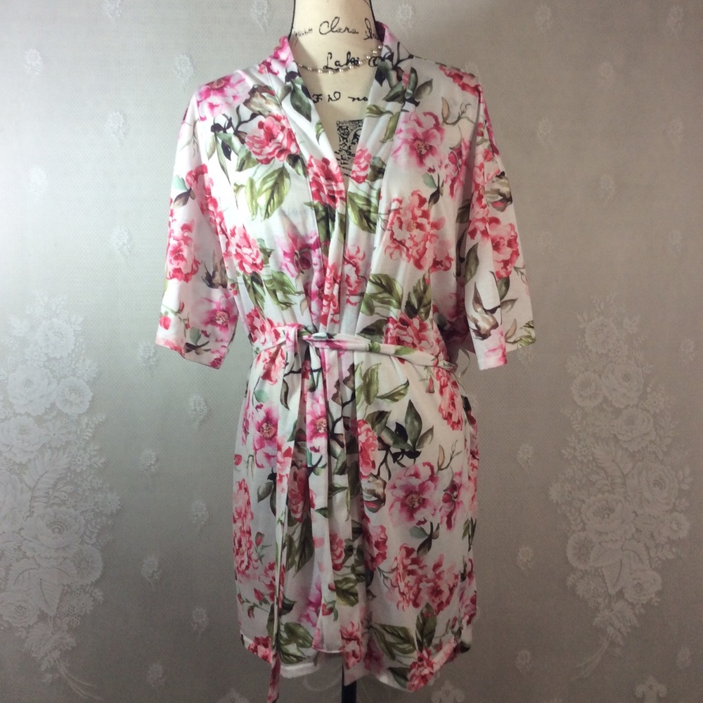 Show Me Your Mumu White Pink Floral Short Robe OS - Picture 2 of 8
